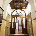 Design - Bymyhomeincomo Como