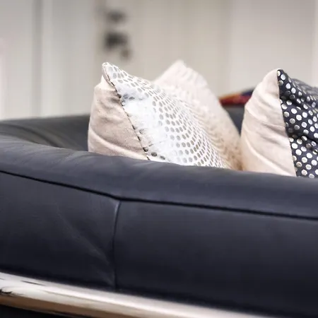 Design - Bymyhomeincomo Apartment