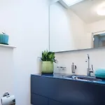 Design - Bymyhomeincomo コモ