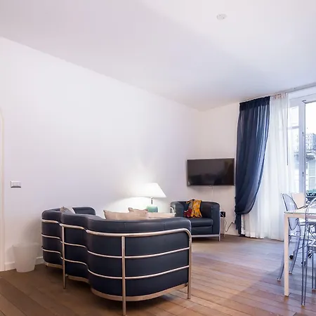 Appartement Design - Bymyhomeincomo *